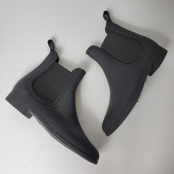 NEW Jeffrey Campbell Play Chelsea Black Ankle Rain Boots - Picture 2 of 6
